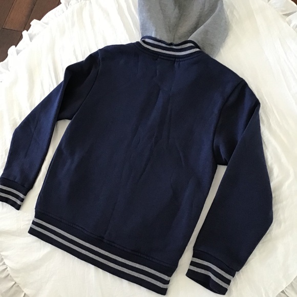 NWOT Boys GAP Hoodie - Picture 6 of 10